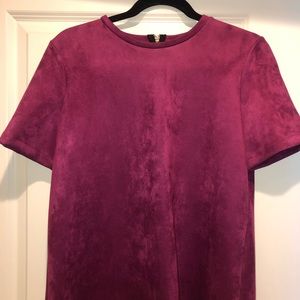 Velvet top in magenta